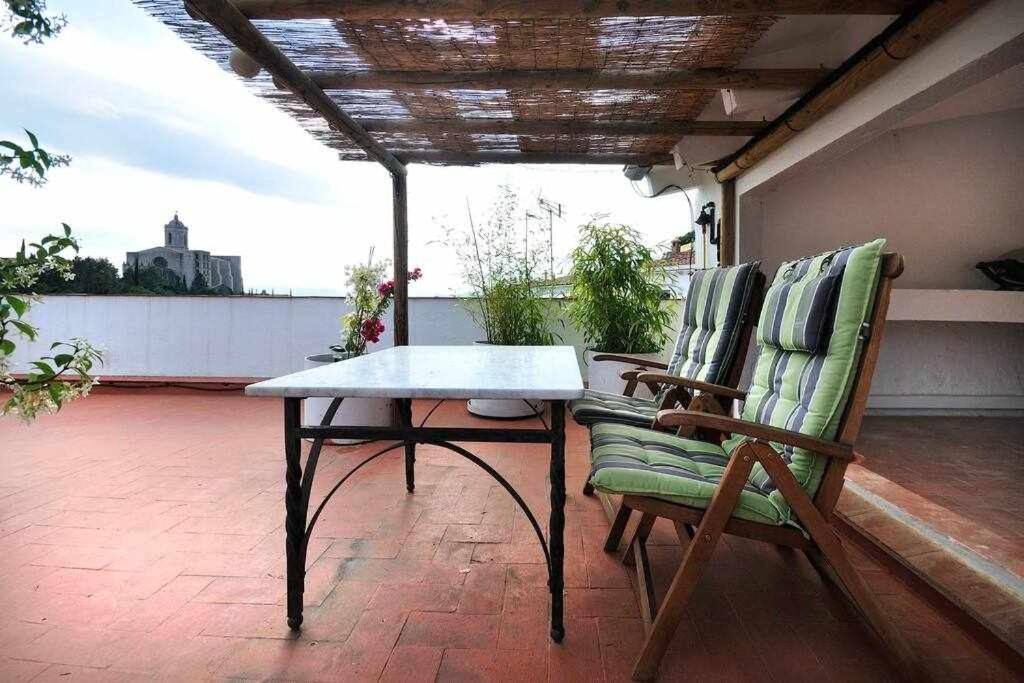Apartamento Con Increibles Vistas Y Terraza Girona Exterior photo